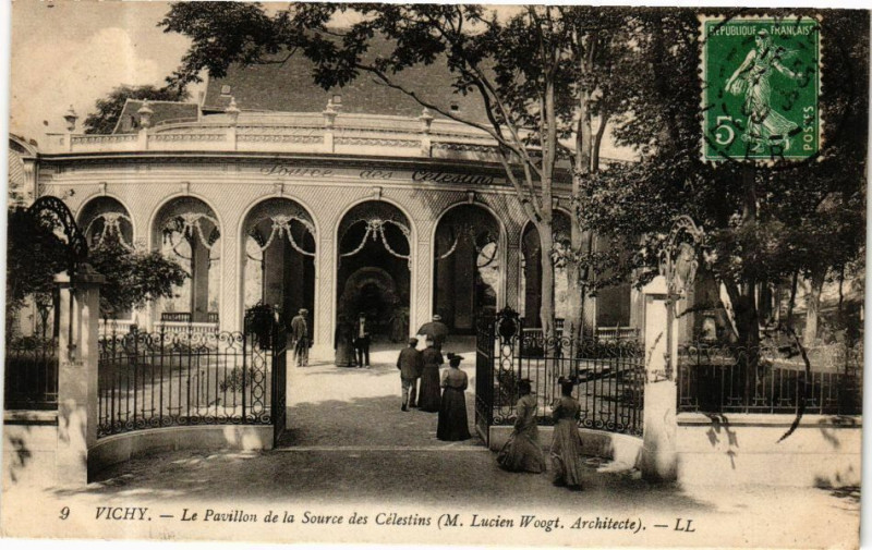 Carte postale ancienne Vichy Le Pavillon de la Source des Célestins à Vichy