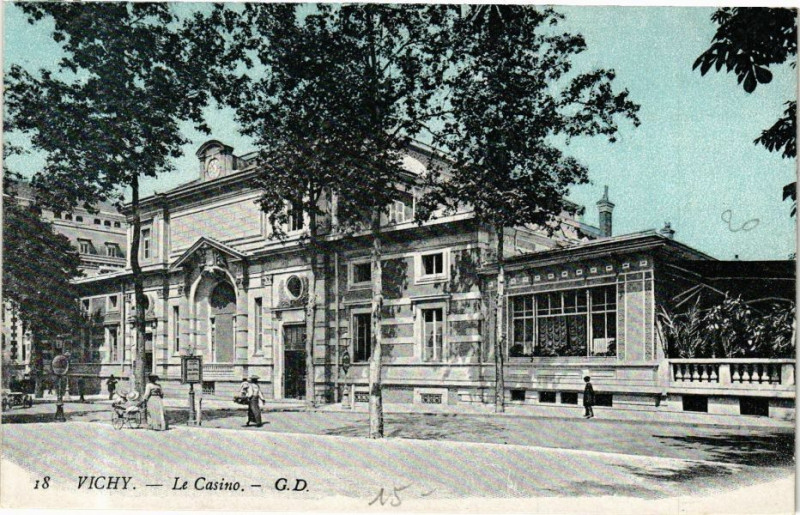 Carte postale ancienne Vichy Le Casino à Vichy