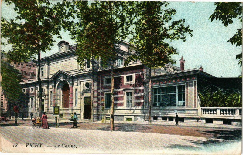 Carte postale ancienne Vichy Le Casino à Vichy