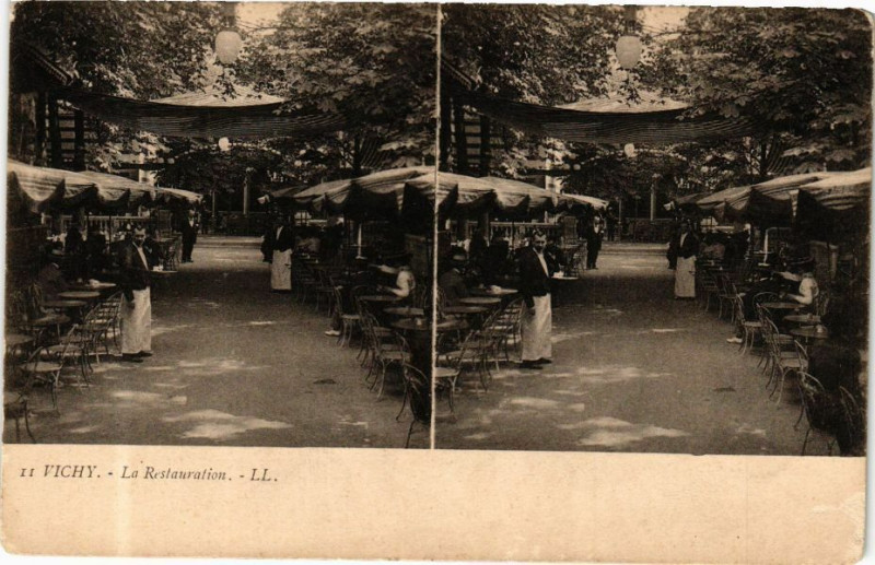 Carte postale ancienne Vichy La Restauration à Vichy