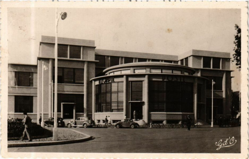 Carte postale ancienne Vichy La Nouvelle Poste à Vichy