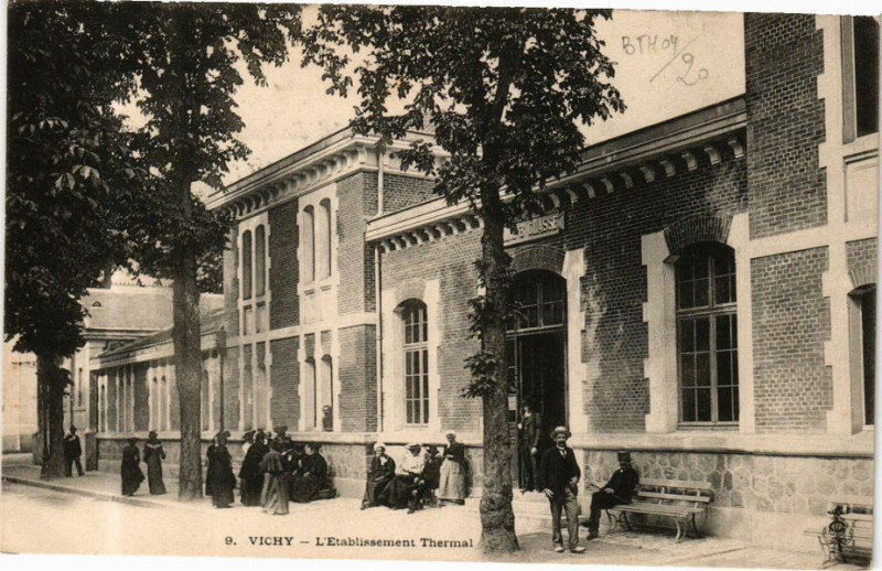 Carte postale ancienne Vichy L'Etablissement Thermal à Vichy