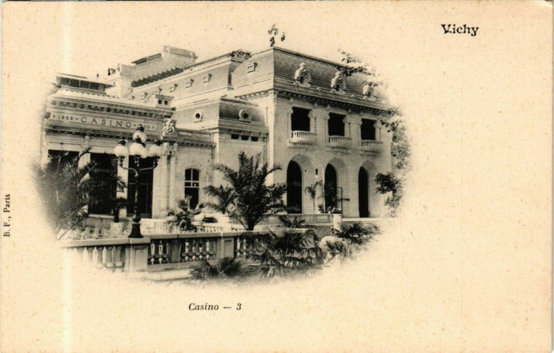 Carte postale ancienne Vichy Casino à Vichy