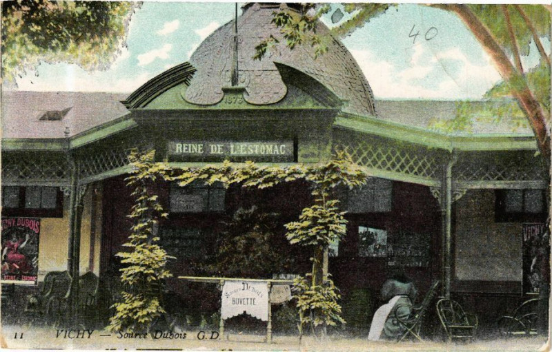 Carte postale ancienne Vichy Source Dubois à Vichy