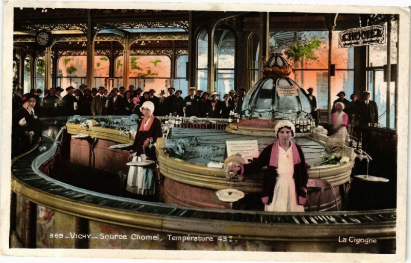 Carte postale ancienne Vichy Source Chomel-Température à Vichy