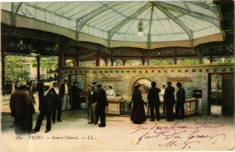 Carte postale ancienne Vichy Source Chomel à Vichy