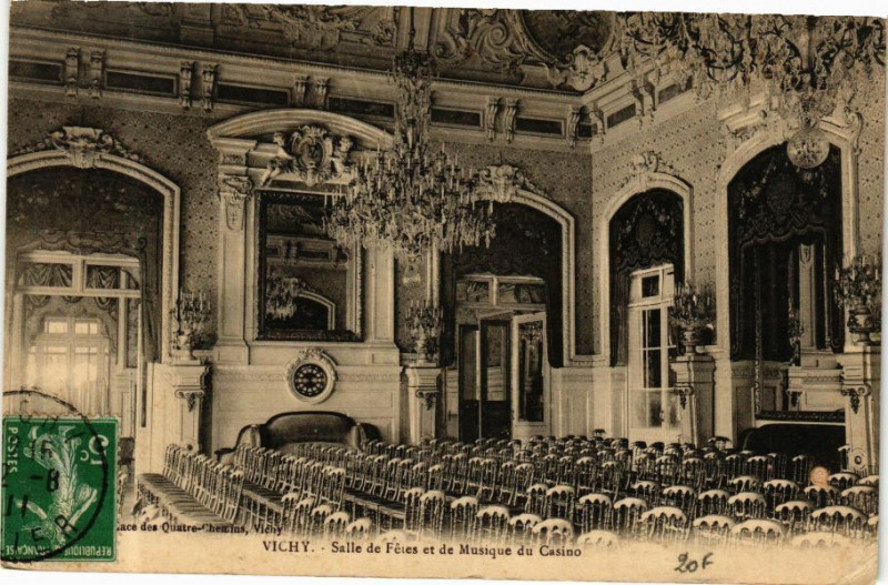 Carte postale ancienne Vichy Salle de Fétes et de Musique du Casino à Vichy