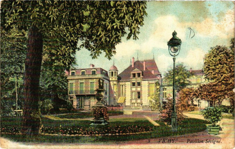 Carte postale ancienne Vichy Pavillon Sévigné à Vichy