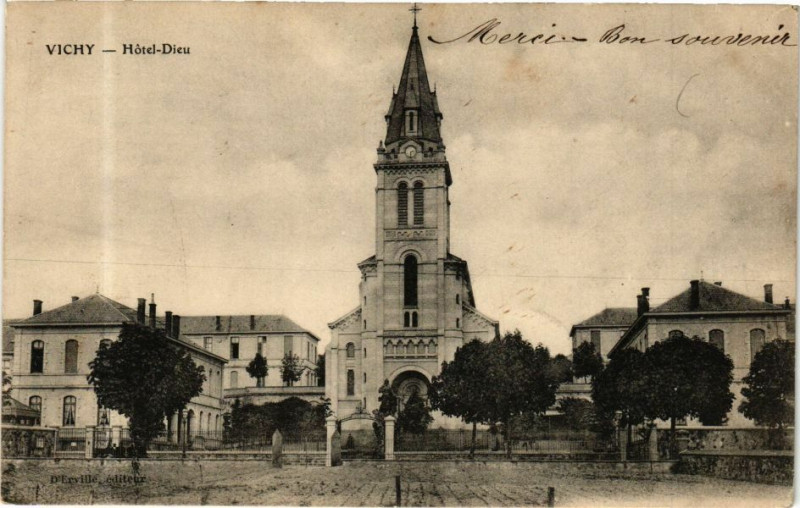 Carte postale ancienne Vichy Hotel Dieu à Vichy