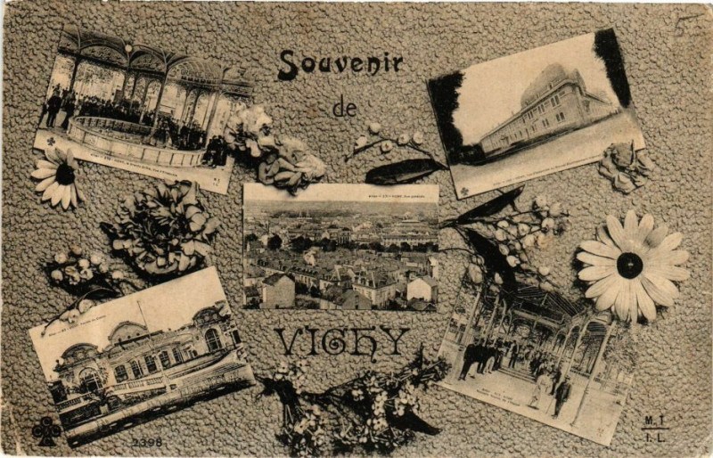 Carte postale ancienne Souvenir de Vichy à Vichy