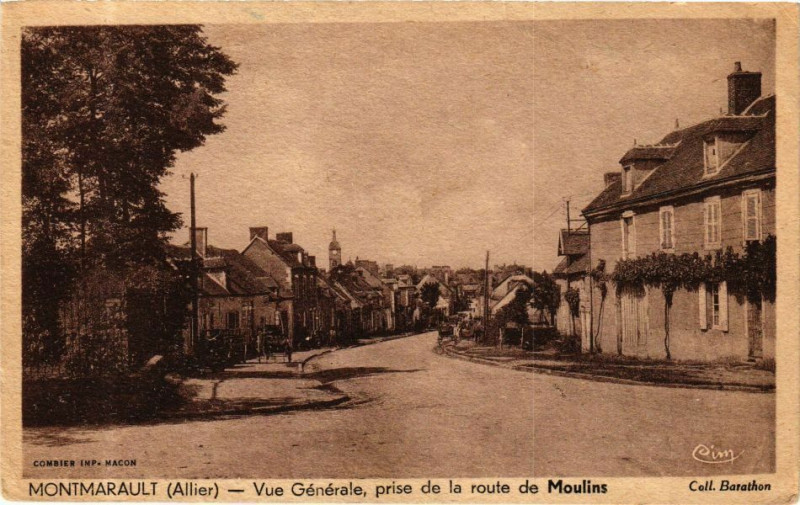 Carte postale ancienne Montmarault-Vue générale prise de la route de Moulins à Moulins