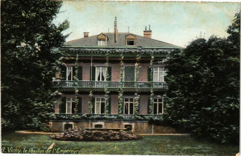 Carte postale ancienne Ed. Aqua 6 Vichy Le Pavillon de l'Empereur à Vichy