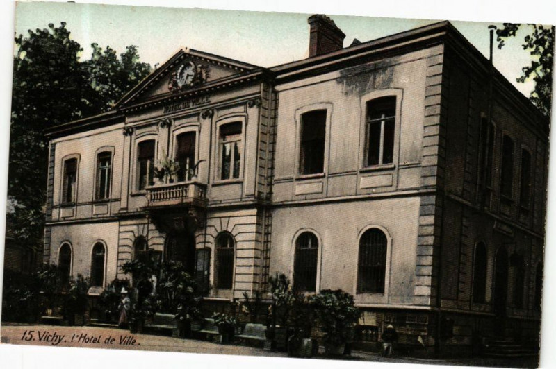 Carte postale ancienne Ed. Aqua 15 Vichy Hotel de Ville à Vichy
