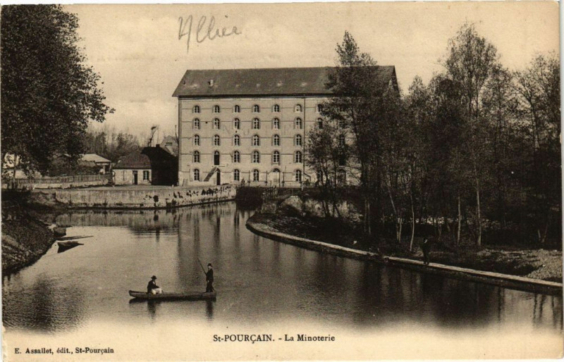 Carte postale ancienne Saint-Pourcain - La Minoterie