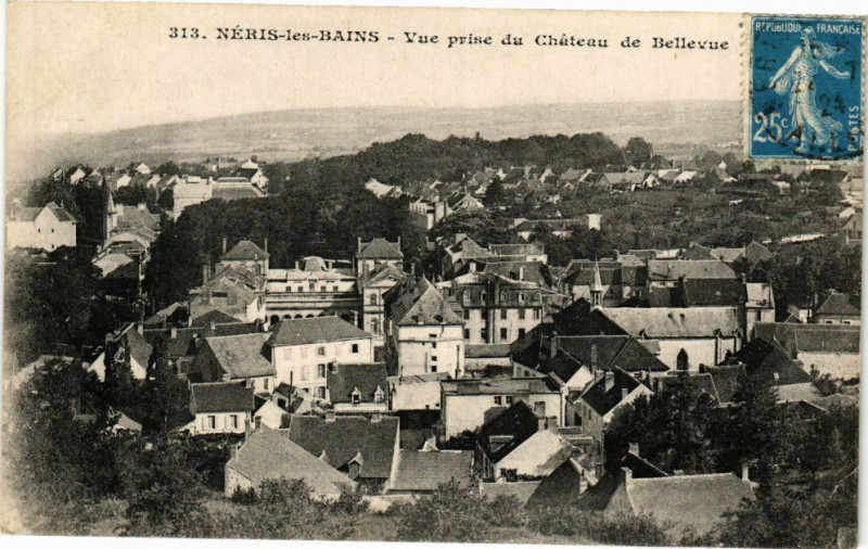 Carte postale ancienne Neris-les-Bains - Vue prise du Chateau de Bellevue à Néris-les-Bains