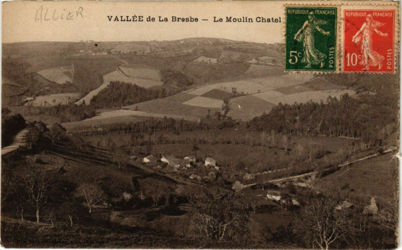 Carte postale ancienne Vallée de la Brasbe - Le Moulin Chatel