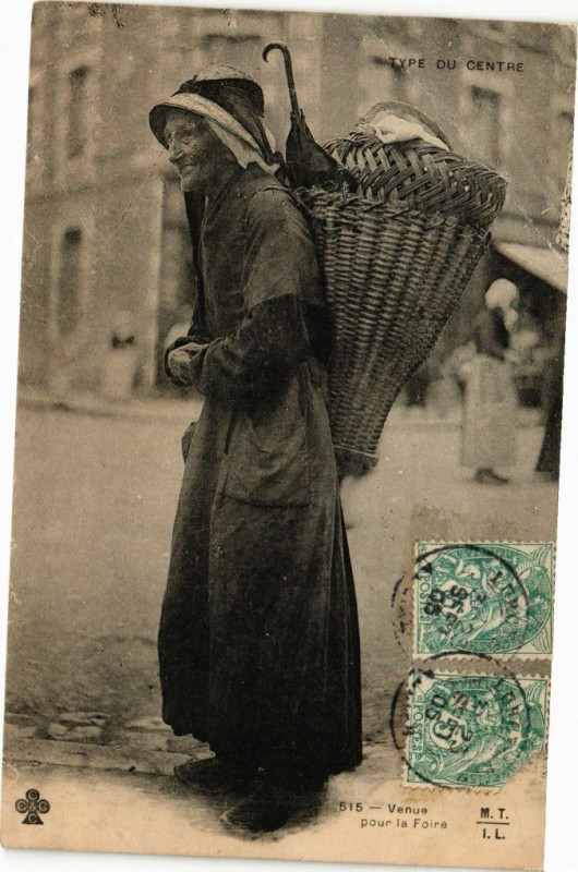 Carte postale ancienne Type du Centre - Venus pour la Foire