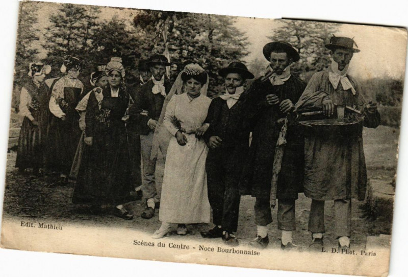 Carte postale ancienne Scénes du Centre - Noce Bourbonnaise