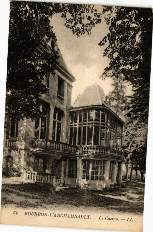 Carte postale ancienne Bourbon-l'Archambault - Le Casino à Bourbon-l'Archambault