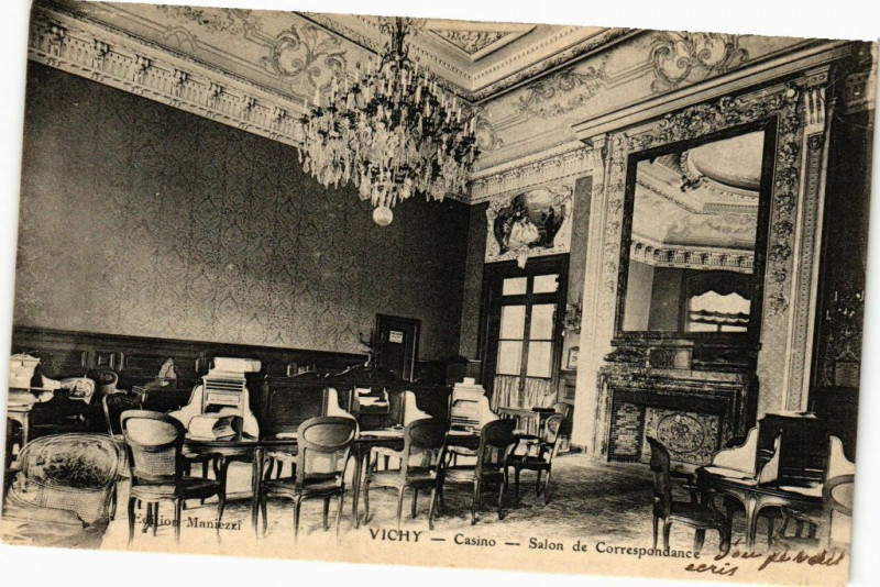 Carte postale ancienne Vichy - Casino - Salon de Correspondance à Vichy