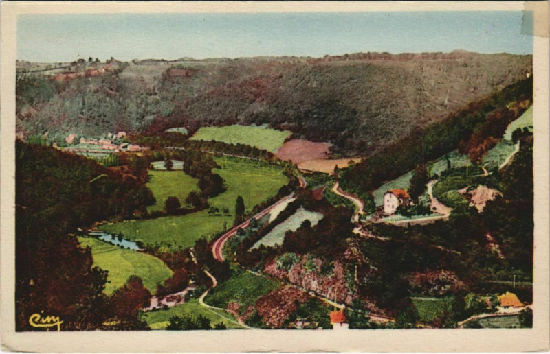 Carte postale ancienne Saint-Illide Vue generale de la Gare France à Saint-Illide
