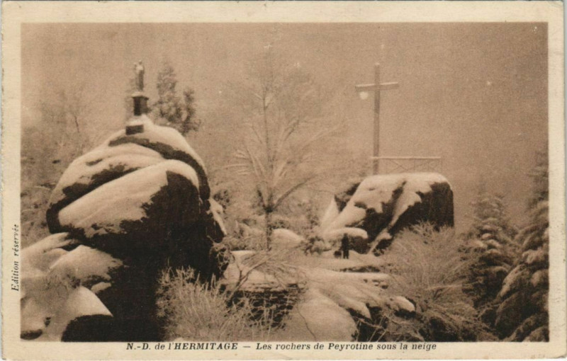 Carte postale ancienne N.D.de l'Hermitage Les rochers de Peyrotine France