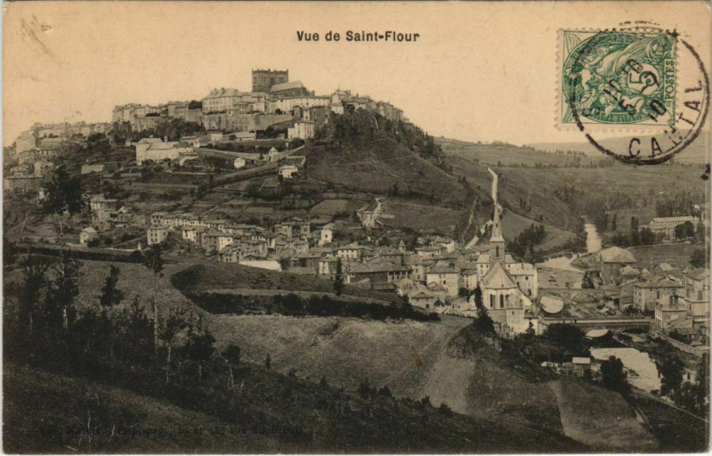 Carte postale ancienne Saint-Flour Vue de St.Flour France à Saint-Flour