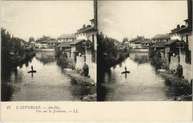 Carte postale ancienne Aurillac Vue sur la Jordanne France à Aurillac