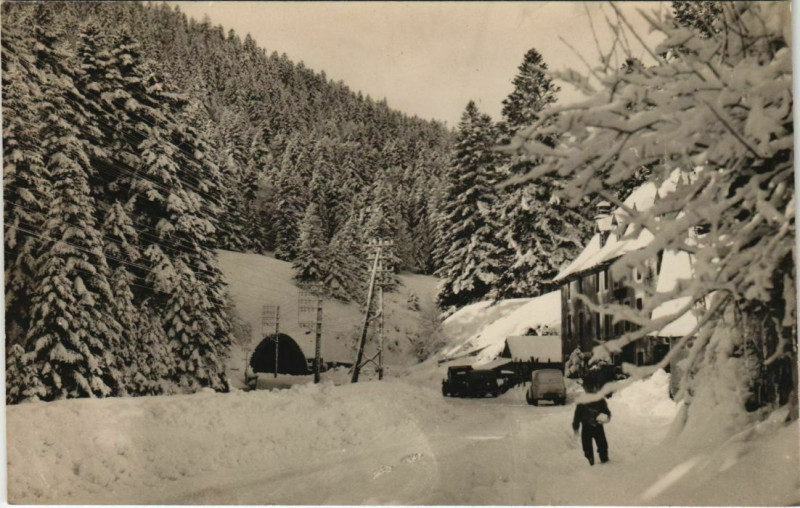 Carte postale ancienne Auberge du Tunnel du Lioran France
