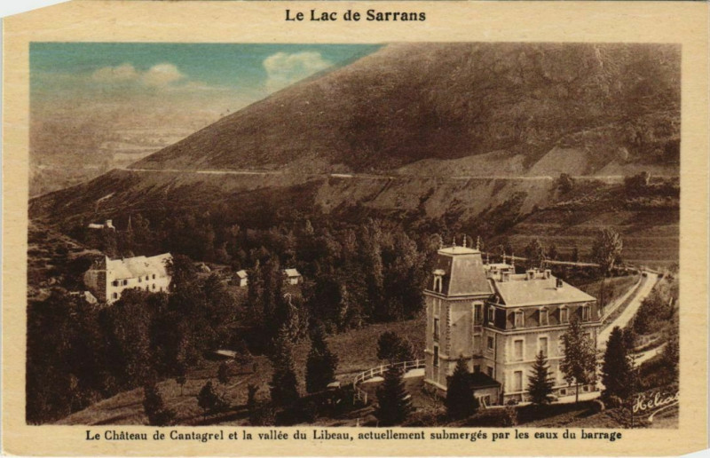 Carte postale ancienne Chateau de Cantagrel et la vallee du Libeau France