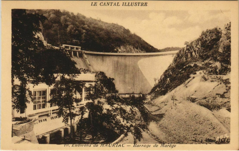 Carte postale ancienne Barrage de Marege France