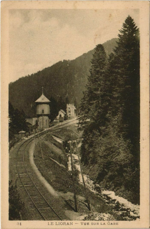 Carte postale ancienne Le Lioran vue sur la gare France