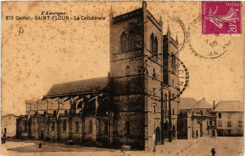 Carte postale ancienne Saint-Flour - La Cathédrale à Saint-Flour