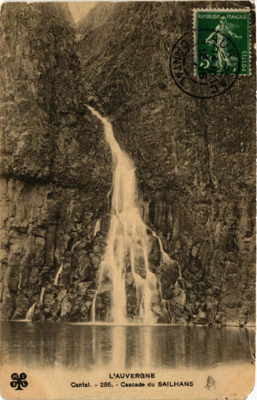 Carte postale ancienne Cascade du Sailhans - Cantal
