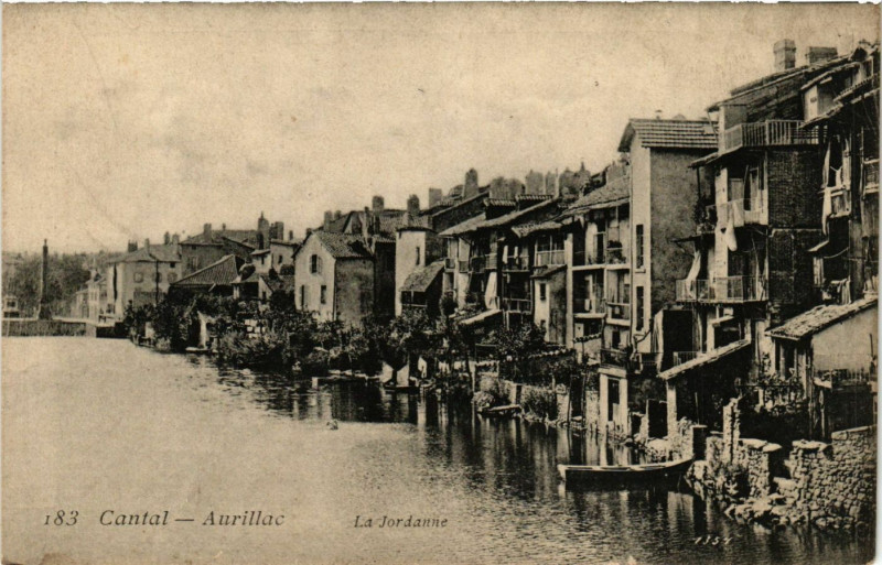 Carte postale ancienne Cantal - Aurillac - La Jordanne à Aurillac