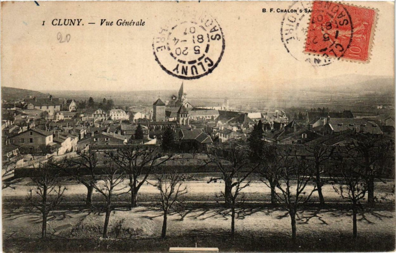 Carte postale ancienne Cluny Vue générale à Cluny