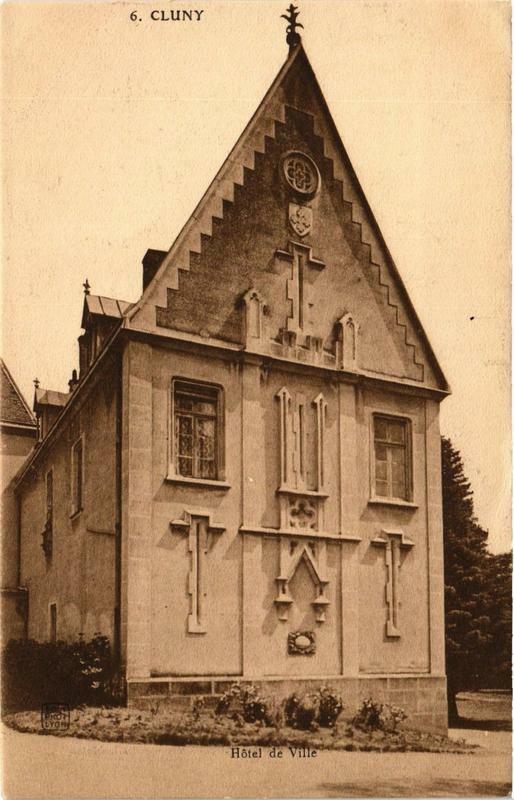 Carte postale ancienne Cluny Hotel de Ville à Cluny