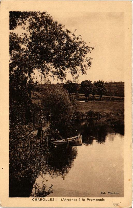 Carte postale ancienne Charolles L'Arconce a la Promenade à Charolles