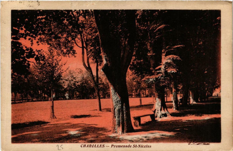 Carte postale ancienne Charolles Promenade Saint-Nicolas à Charolles