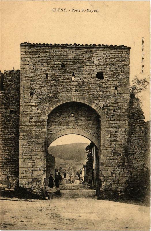 Carte postale ancienne Cluny Porte Saint-Mayeul à Cluny