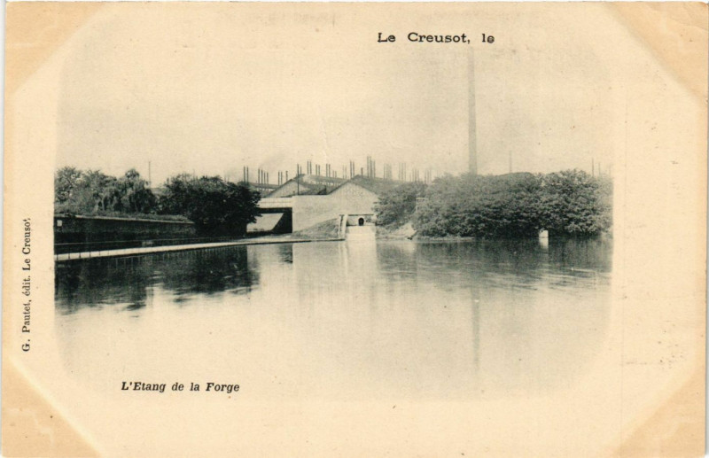 Carte postale ancienne Le Creusot - L'Etang de la Forge au Creusot