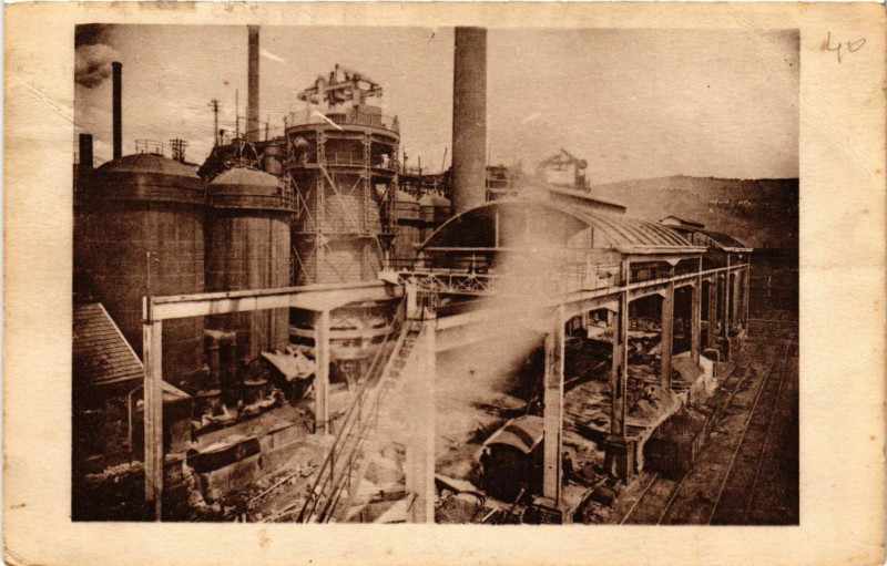 Carte postale ancienne Le Creusot - Usines du Creusot - Ensemble des Hauts-Fourneaux au Creusot