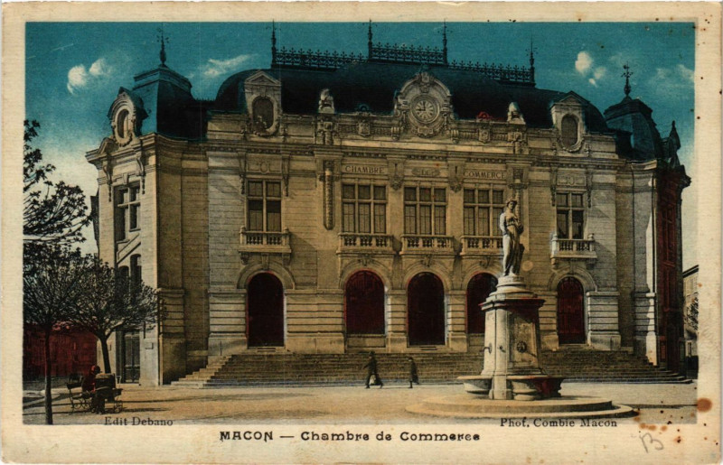 Carte postale ancienne Macon - Chambre de Commerce à Mâcon