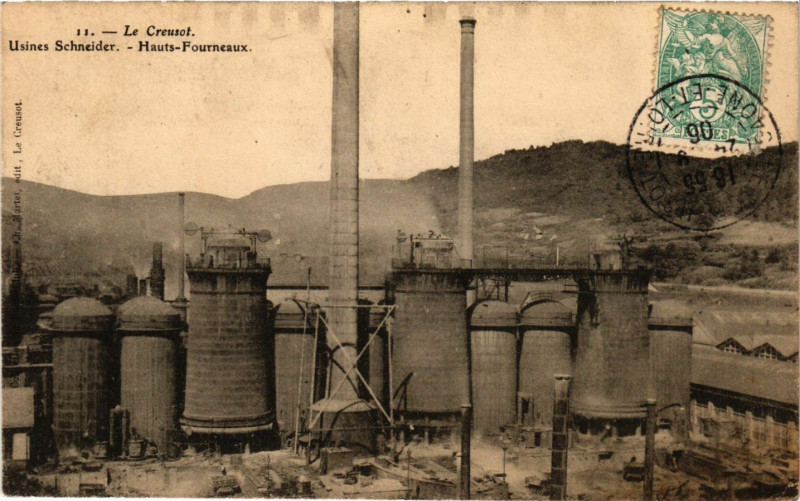 Carte postale ancienne Le Creusot - Usines Schneider - Hauts-Fourneaux au Creusot