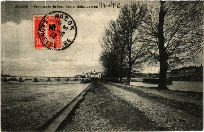Carte postale ancienne Macon Promenade du Pont Vert et Saint-Laurent à Mâcon