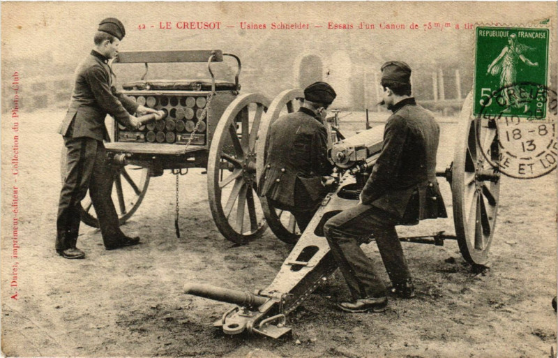 Carte postale ancienne Le Creusot - Usines Schneider - Essais d'un Canon au Creusot