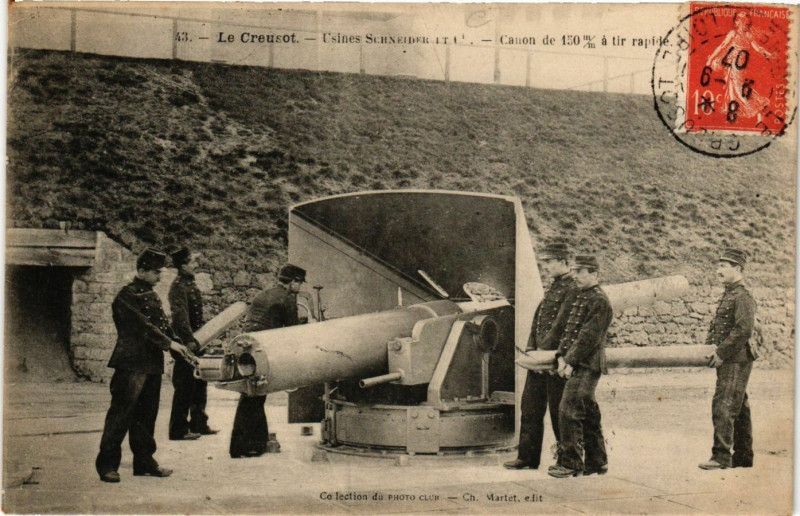 Carte postale ancienne Le Creusot - Usines Schneider - Canon de 150 mm a tir rapide au Creusot