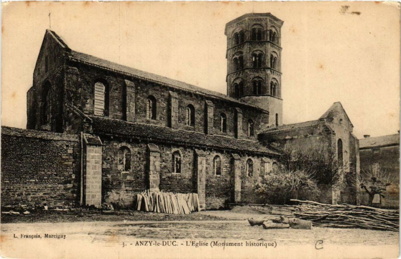 Carte postale ancienne Anzy-les-Duc Eglise