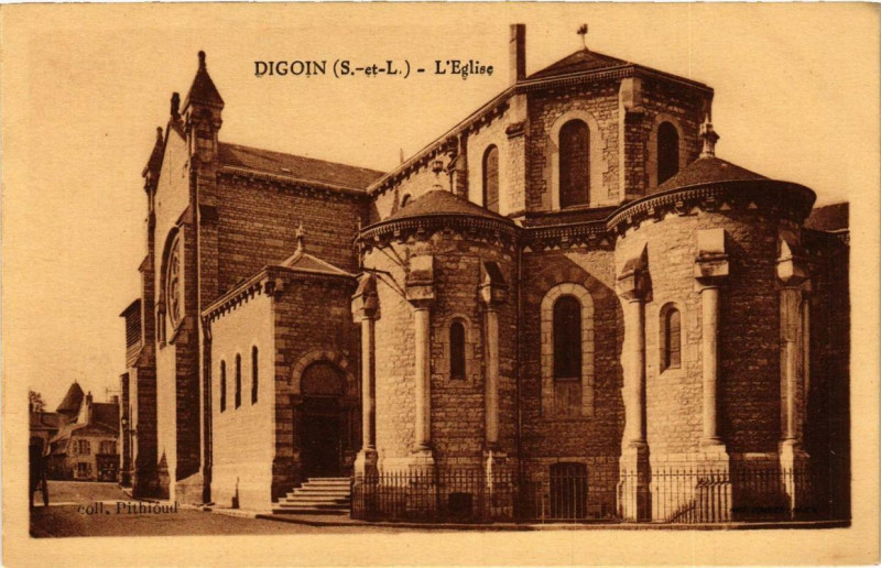 Carte postale ancienne Digoin Eglise à Digoin