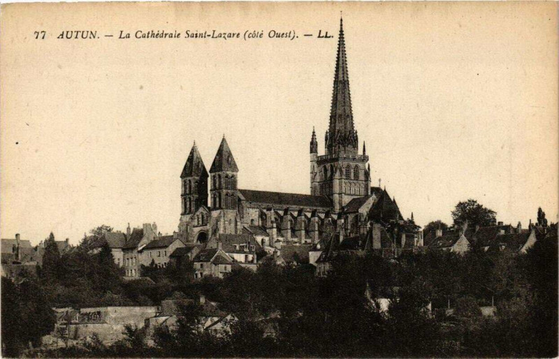Carte postale ancienne Autun La Cathédrale Saint-Lazare à Autun